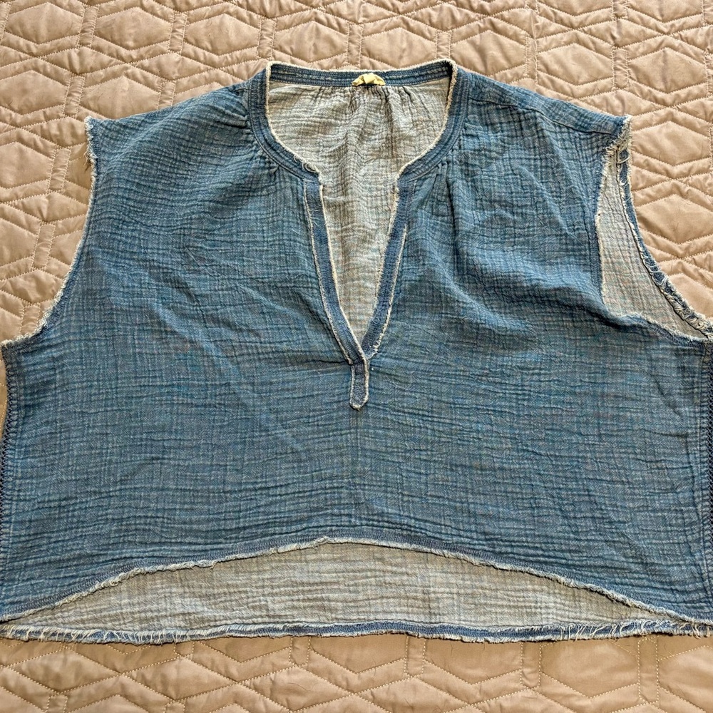 Aerie Gauzy Cropped Shirt
